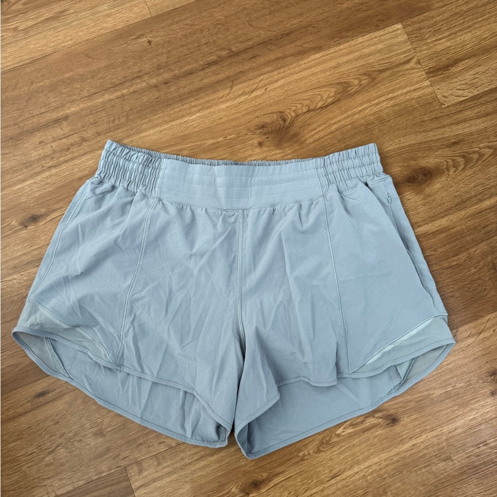 Lululemon Size 14 Hotty Hot High Rise LINED 4”